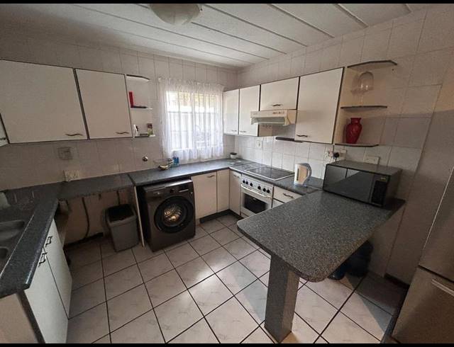 3 BEDROOM APARTMENT FOR SALE IN EDEN GLEN